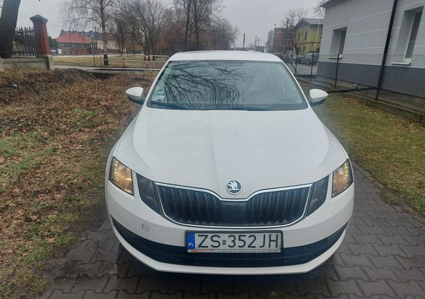 Skoda Octavia cena 37000 przebieg: 232062, rok produkcji 2018 z Nekla małe 232